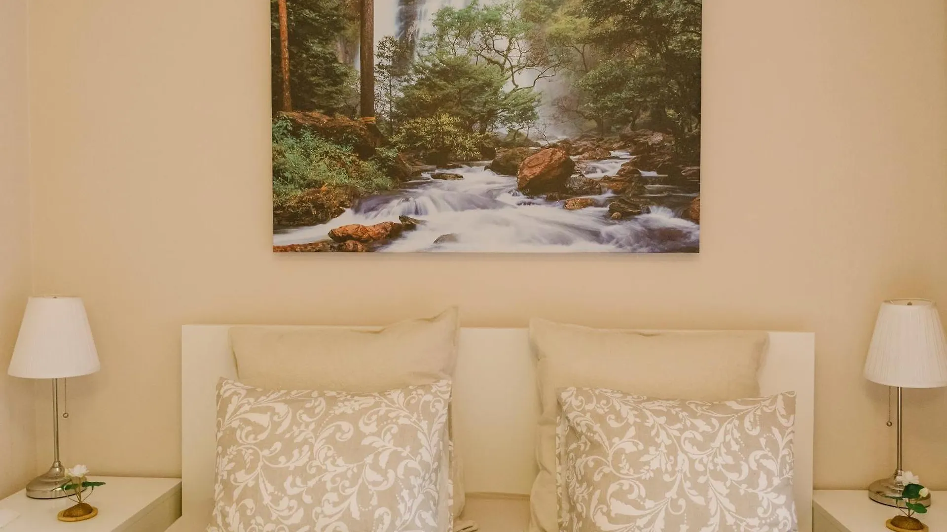 Zen Life Luxury Apartment - Herastrau Bukarest Románia