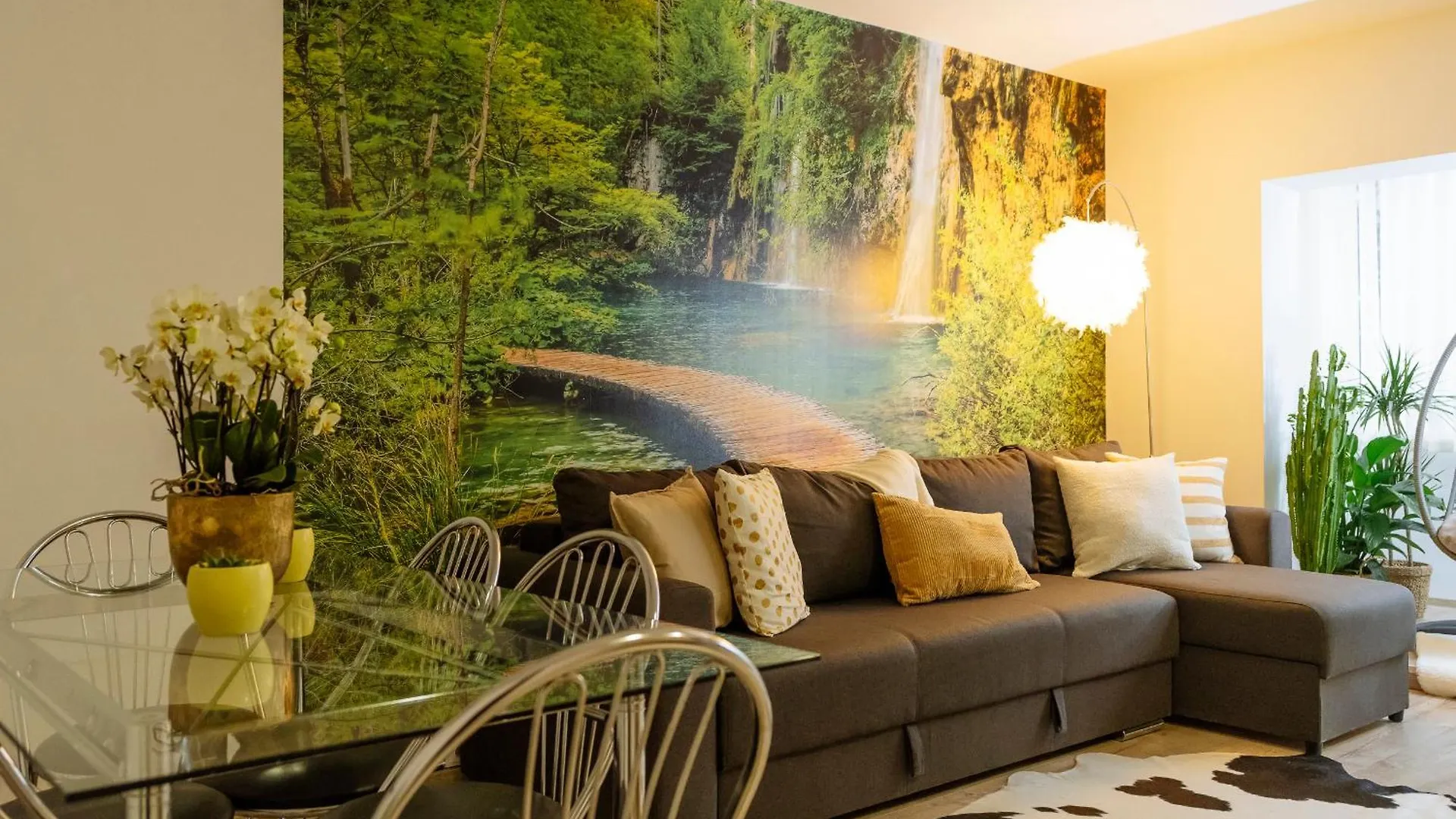 Zen Life Luxury Apartment - Herastrau Bukarest
