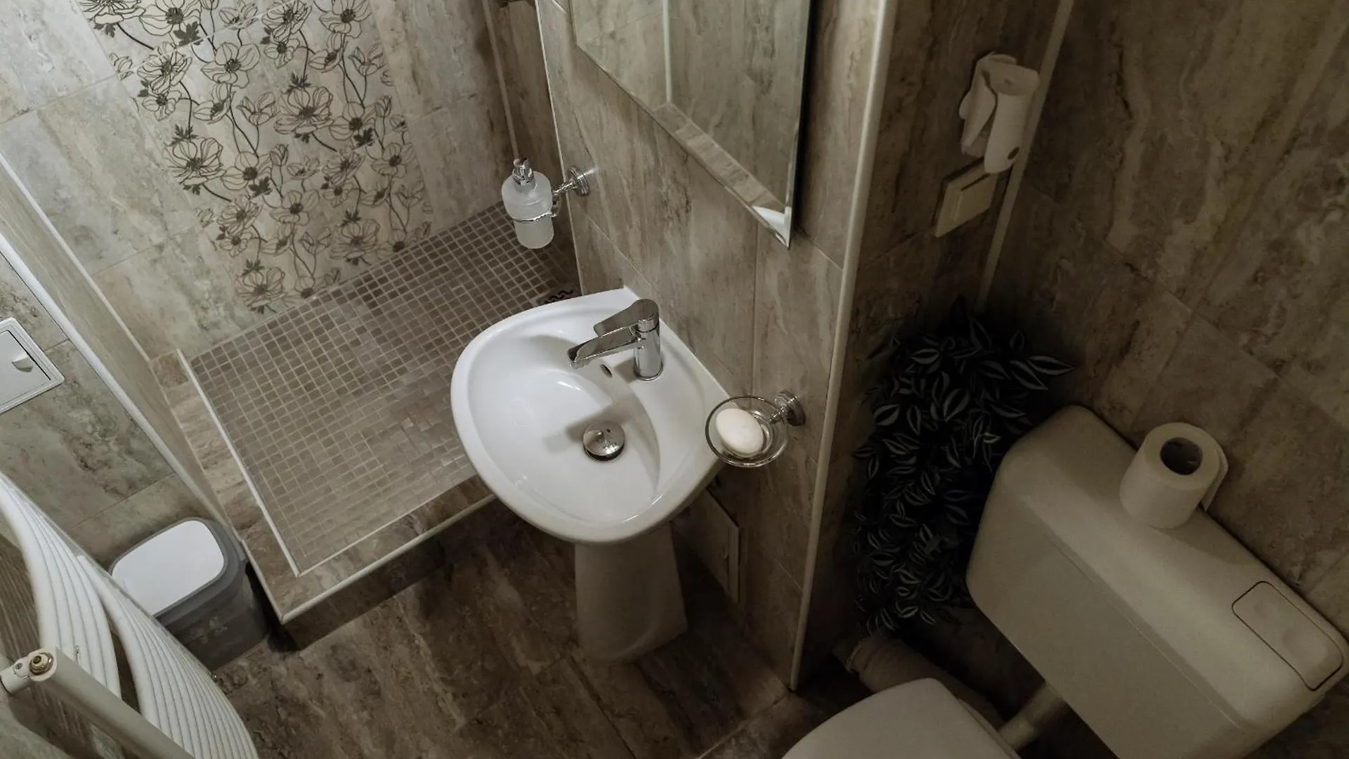 Zen Life Luxury Apartment - Herastrau Bukarest