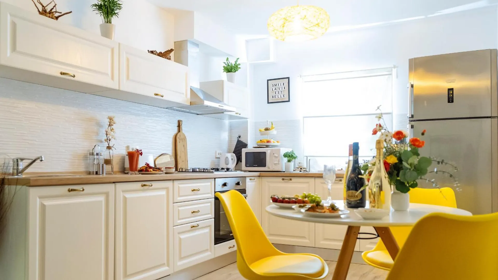 Zen Life Luxury Apartment - Herastrau Bukarest